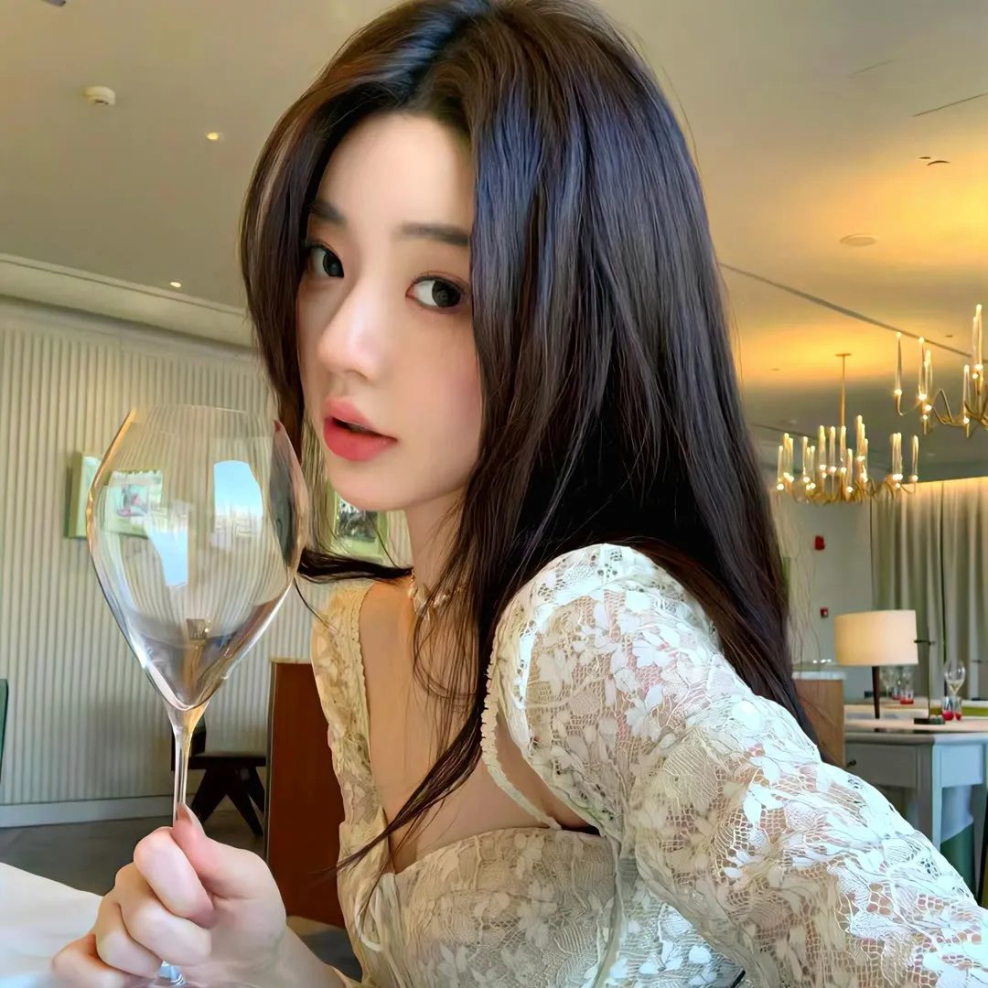 女孩的灵缇犬